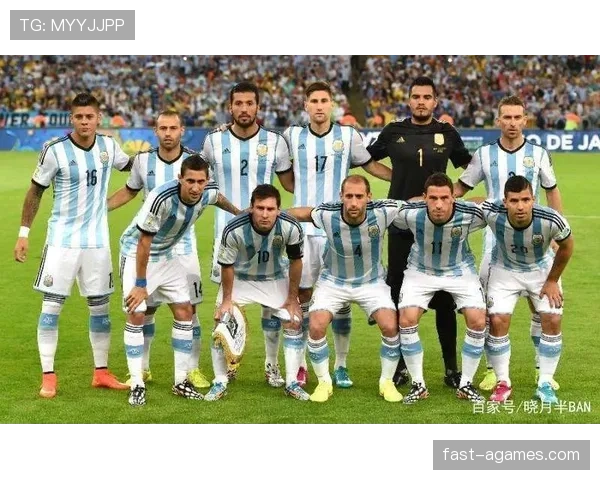 莱万vs劳塔罗·马丁内斯 进攻效率与战术适配差距在哪